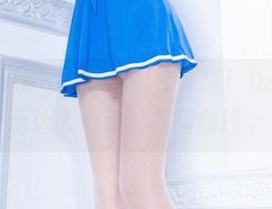Beautyleg – 高清图库专属！Debby展示让人心动的美腿曲线。