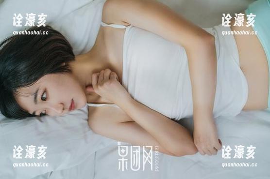 GIRLT果团网 - 甜Abby喜欢的职业装：合集中的每套都是穿上后不想脱的舒适！