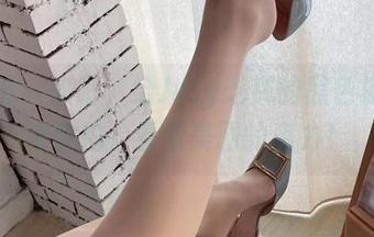 微密圈 – 来吧，给July芝岚的黑色柳丁一张自拍，看看美图的魔力！