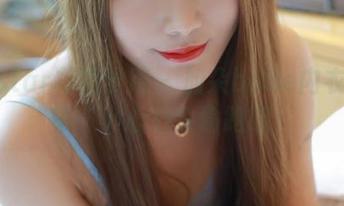 MFStar模范学院 – 加朵babe内衣写真集：小心心会偷跑哦！