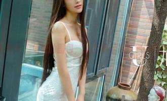 UGirls尤果网 – 免费的图包，张雪馨学姐教你如何优雅地迷人