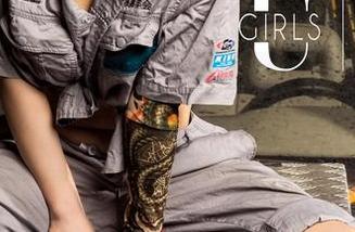 UGirls尤果网 – 美足在高清中闪耀，霓梓心的绝妙瞬间，值得每一滴口水！