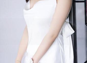 XIAOYU语画界 – 程程程：带你走进无圣光下的魅惑美腿车拍套图世界