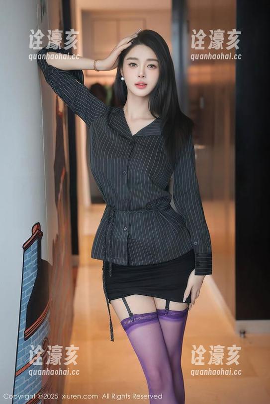 Xiuren秀人网-小芭乐 Xiuren秀人网 - 全套原图大公开,小芭乐的夏天让你瞬间变身沙滩女神!