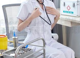 Xiuren秀人网 – 心妍小公主的超人类身材：在无圣光的美图里，流露出无限魅力。