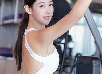 Xiuren秀人网 – 走过路过别错过！李宓儿的棉袜最新图库曝光