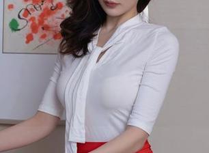 Xiuren秀人网 – 更新了！沐子熙V的白丝写真，让我忍不住想要多停留几分钟，真是个小撩人！