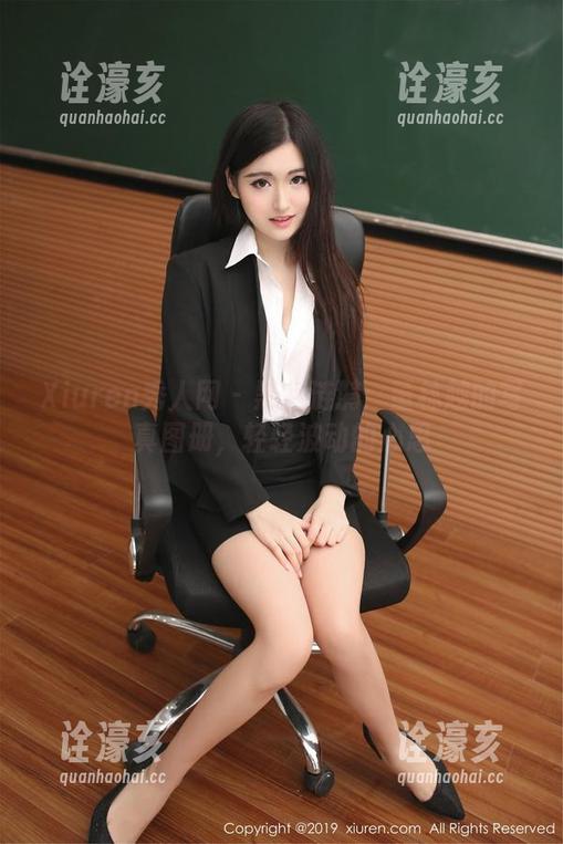 Xiuren秀人网-董林越 Xiuren秀人网 - 黑色涟漪:董林越的写真图册,轻轻波动的心思