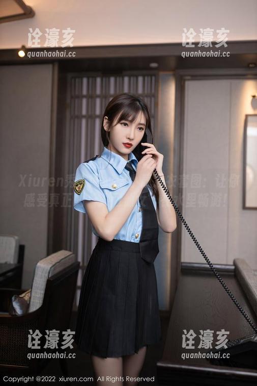 Xiuren秀人网-谢小蒽 Xiuren秀人网 - 谢小蒽泳衣套图:让你感受真正的‘人间仙女’在水里畅游!