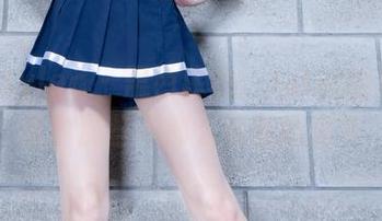 beautyleg – 黑色涂鸦：Julia的美图图集中那些不那么明显的细节