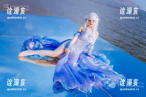 coser衣衣 从coser衣衣的吸血鬼护士服图集中精选:镜头背后的微妙气息