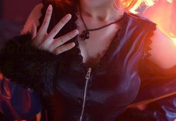 九曲Jean的水中仙子：姐姐的粉色竞泳作品集，快来下载，带点小暧昧呢！