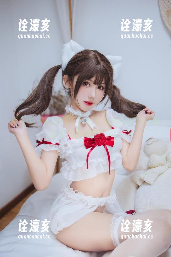 仙女月 要不要一起感受下?仙女月的喜多川泳装图片资源真是绝了!
