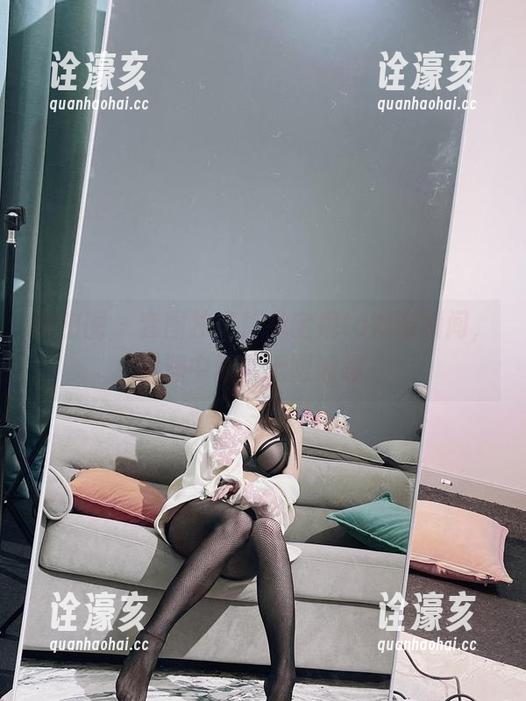兔宝妮to 微密圈 - 套图独家!兔宝妮to淋浴瞬间,湿润中藏着无限遐想~