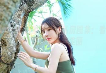 嗲囡囡 – 陈怡曼万圣节私房图集：看她如何驾驭恐怖与美丽