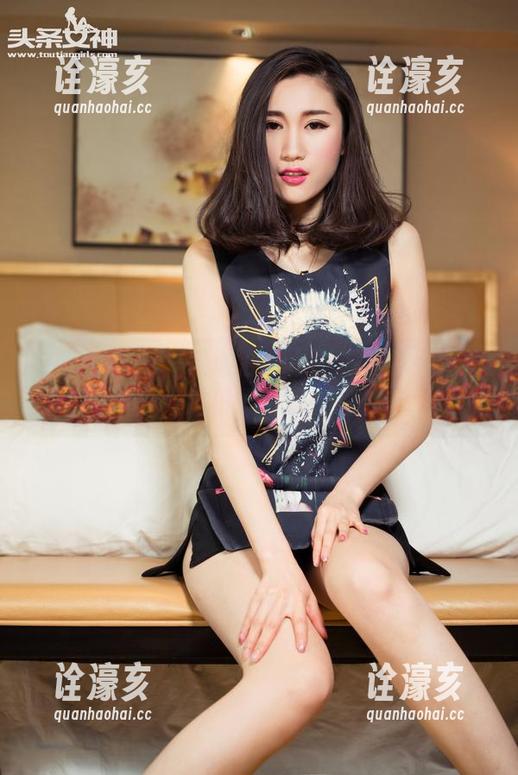 头条女神 - 一瞬倾心：古丽苏黑色风情合集，准备好心跳加速！