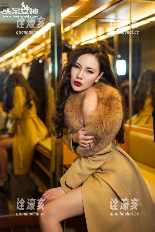头条女神 - 图包警告！易阳小仙女的魅力，下载后可以自救哦！