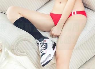 头条女神 – 最新鱼宝宝和服图册：在樱花雨中找寻鱼儿的梦