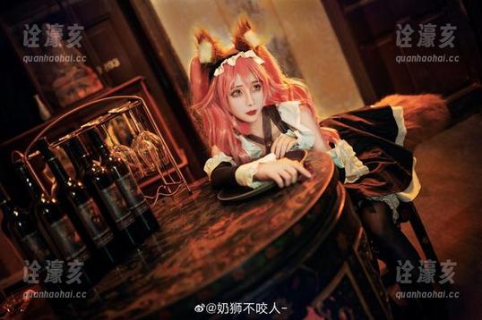 奶狮不咬人 来吧,跟着奶狮不咬人走进粉色的世界:全集写真放送!