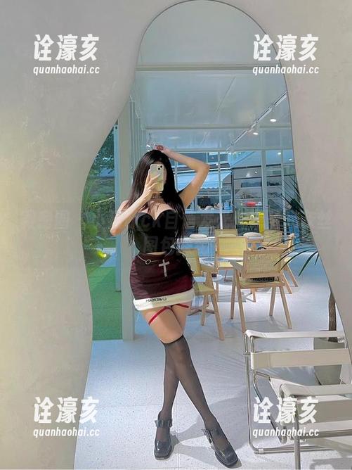 小猫咪ck 微密圈 - 小猫咪ck自信发光:无圣光灰丝图包探秘