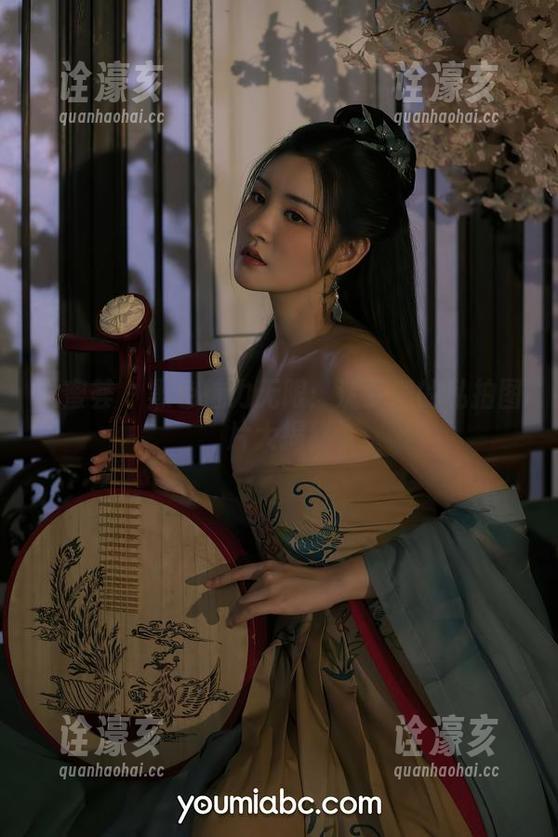 尤蜜荟 - 黑色魅力无限：沈梦瑶的私拍图片大揭秘