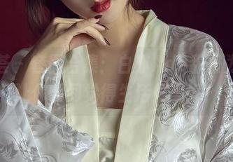 尤蜜荟 – 套图合集：白亦Ada甜蜜为伴，让你瞬间觉得生活很美好！
