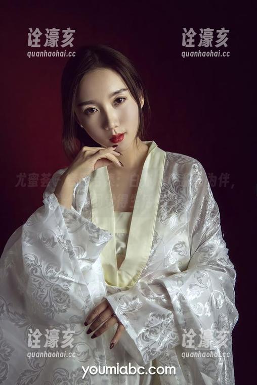 尤蜜荟-白亦Ada 尤蜜荟 - 套图合集:白亦Ada甜蜜为伴,让你瞬间觉得生活很美好!