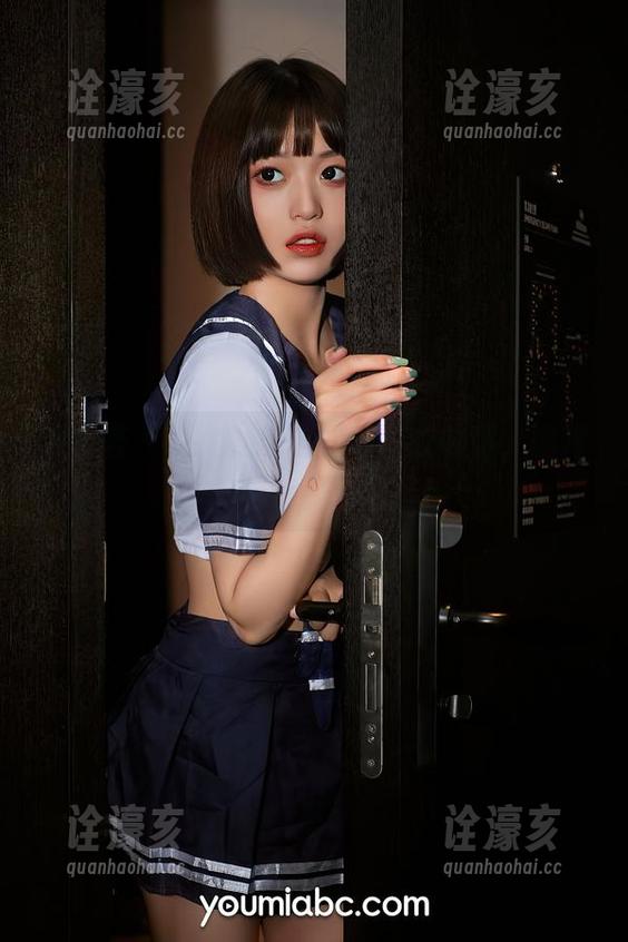 尤蜜荟-龙女宝宝 尤蜜荟 - 一窥龙女宝宝的内衣收藏,图库作品里的别样风景!