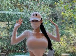 微密圈 – 观看左公子666的俏皮女娃，感受视觉的调皮捣蛋！