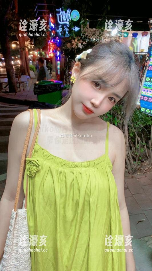 御子Yumiko 御子Yumiko的白裙无限想象:图片合集带你走进她的梦境