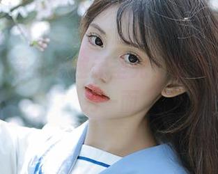 怡子yiii带你穿越无圣光，看看冰公主的另一面