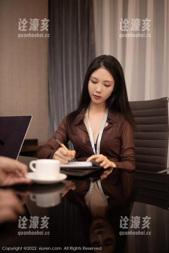 抖娘利世的清晨时光，被女友唤醒的全套作品，静谧而又略显暧昧。