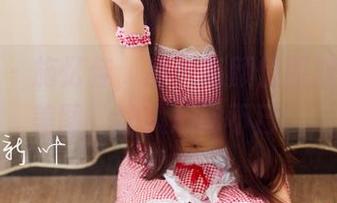 推女神 – 施忆佳，那个高颜值厨娘的高清美图，让人心动不已！