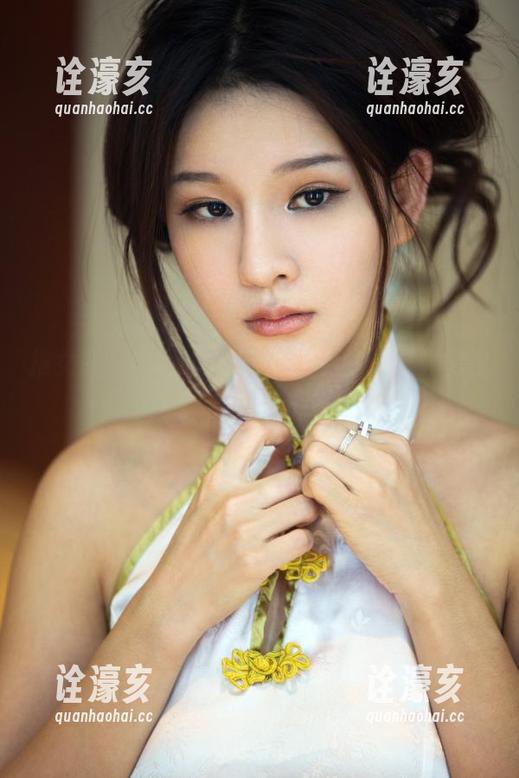 推女郎 - Rita的旗袍图片，像是时光里流淌的梦，这作品让我怀念青春