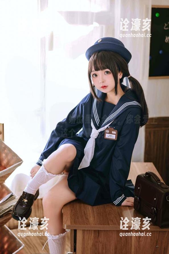 纯情兔女郎日奈娇的照片合集，你会爱上这个故事吗？