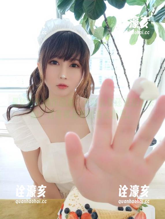 是依酱吖 是依酱吖的作品集:圣诞礼物还是捏出来的?这写真是真的有点意思。