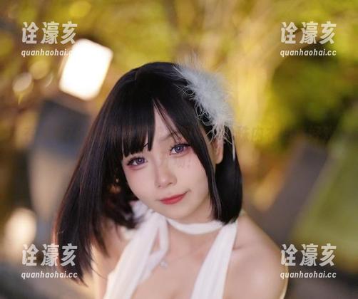 在末夜787的奇巧猫娘衣橱中，珍珠内衣图集好戏开场！
