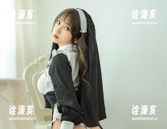 杏仁曲奇 杏仁曲奇的黑兽游戏:高清精灵女王写真集,欢乐又感性