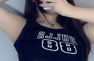 微密圈 – 桃沢樱呀的蓝色牛仔裤：写真图集里的秘密，胆小勿入