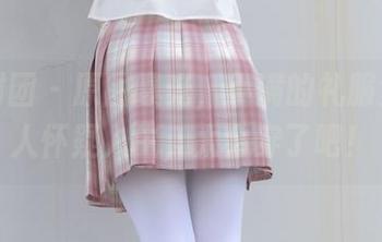 森萝财团 – 原图曝光，小满的礼服竟然让人怀疑人生，太会穿了吧！