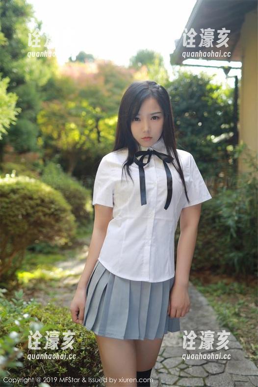 模范学院 - 精选透明瞬间：伊小七MoMo与光的悄悄话