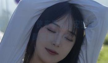 美图质量太高了，快来看看浅安安御姐写真，别叫我流口水！