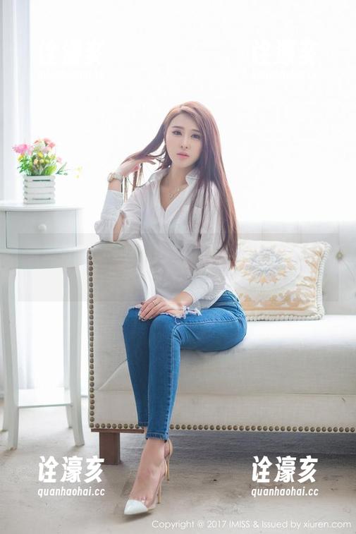 爱蜜社-乐乐Mango 爱蜜社 - 乐乐Mango的女友:看多少次都像在偷瞄