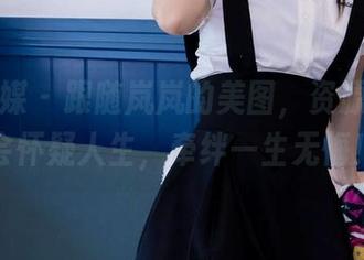 物恋传媒 – 跟随岚岚的美图，资源好到你会怀疑人生，牵绊一生无悔！