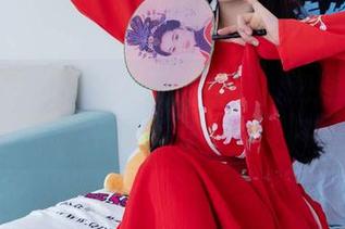 物恋传媒 – 全新厚白丝图包，泡泡的魅力在线下载中！