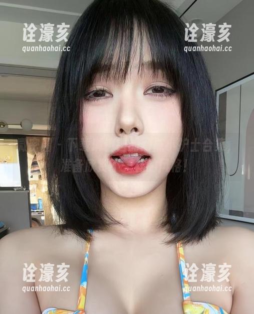 琳铛铛 微密圈 - 下载琳铛铛的网袜小护士合集,准备欣赏不一样的风格!