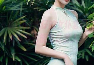 秀人网 – 被tina甜仔的女仆套图俘获，原来家务也能如此诱人！