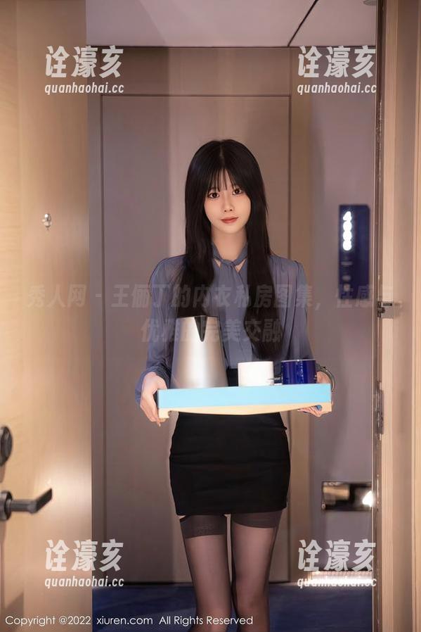 秀人网-王俪丁 秀人网 - 王俪丁的内衣私房图集,性感与优雅的完美交融