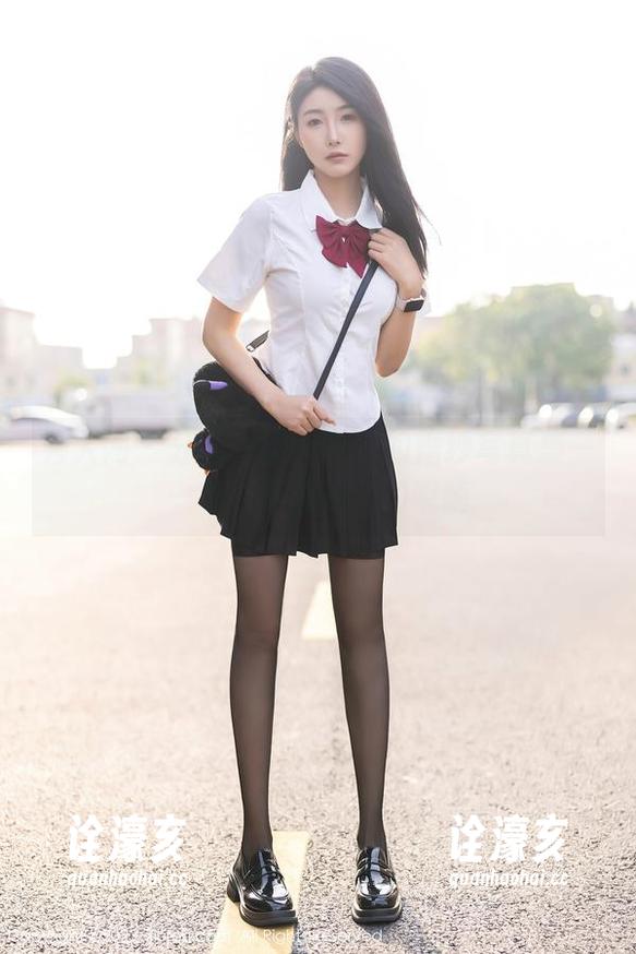 秀人网-米妮大萌萌 秀人网 - 分享米妮大萌萌的婚纱写真集——每一页都是爱的呢喃