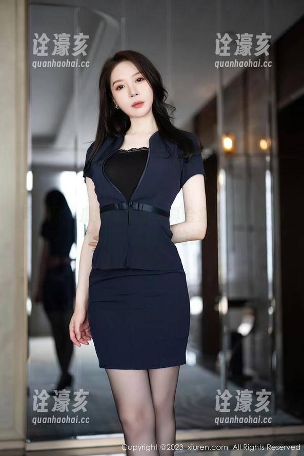 秀人网-虞姬儿 秀人网 - 虞姬儿美脚写真合集:每一张都像是一首低语的诗!